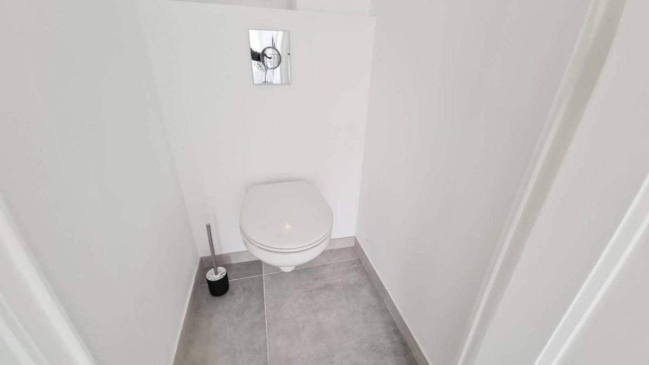 Maxbnb - T2 Balcon 50M2 - Climatise - Ouest - Toulon Exterior foto