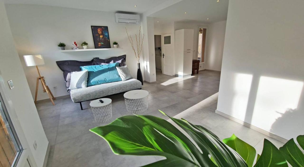 Maxbnb - T2 Balcon 50M2 - Climatise - Ouest - Toulon Exterior foto